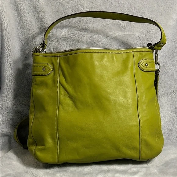 COACH F 23937 Pistachio Green Leather Shoulder Bag With Crossbody Strap - Picture 2 of 12